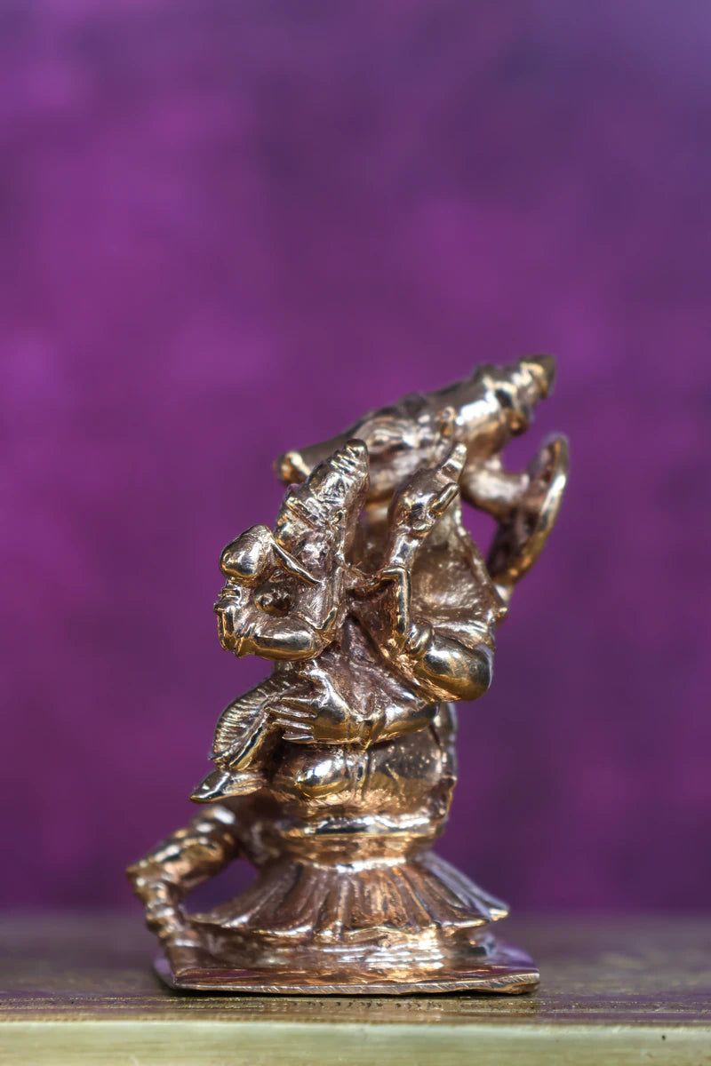 2.5″ Lakshmi Varagar Idol | Handcrafted Panchaloha