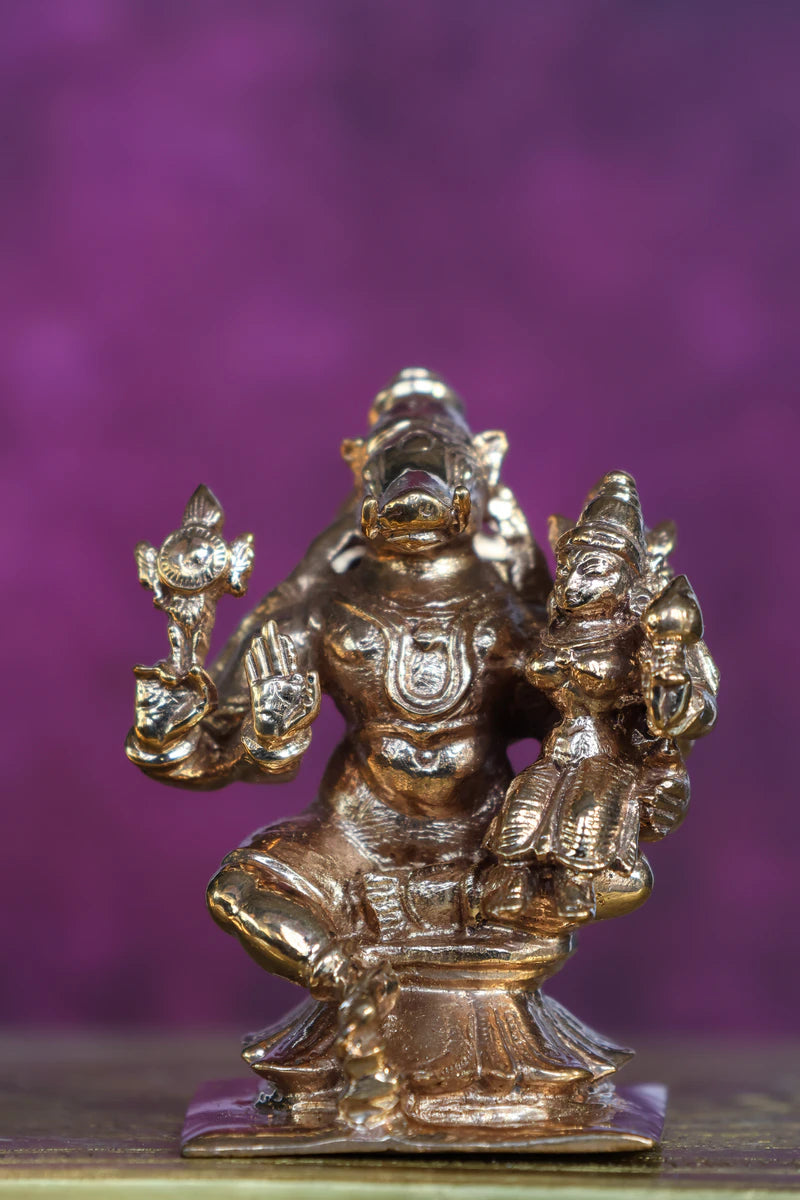 2.5″ Lakshmi Varagar Idol | Handcrafted Panchaloha
