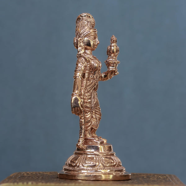 4″ Divine Andal with Parrot | Handcrafted Panchaloha dimensions