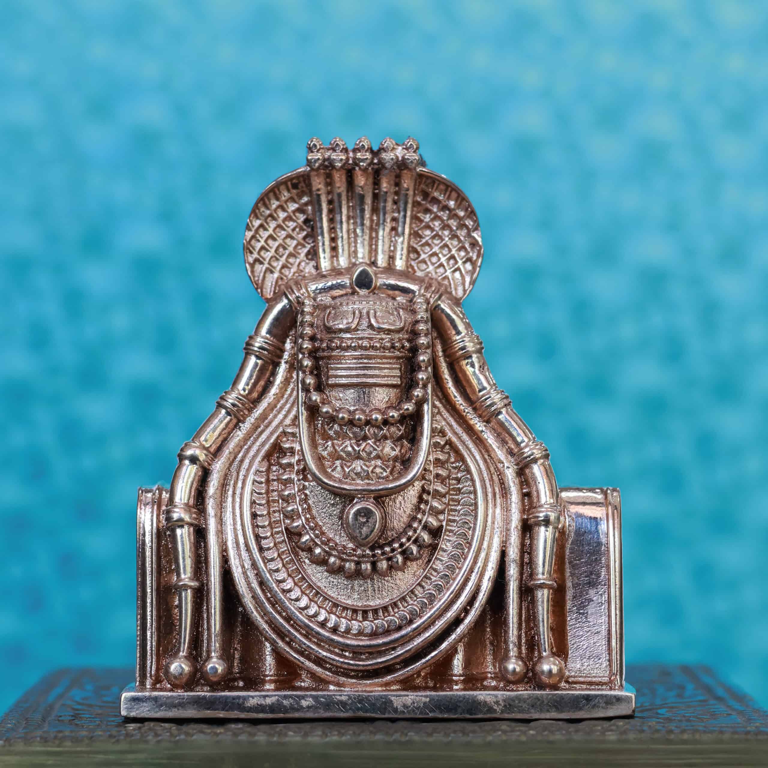 3″ Annamalaiyar Arunachaleswarar Lingam with Naga Hood | Handcrafted Panchaloha