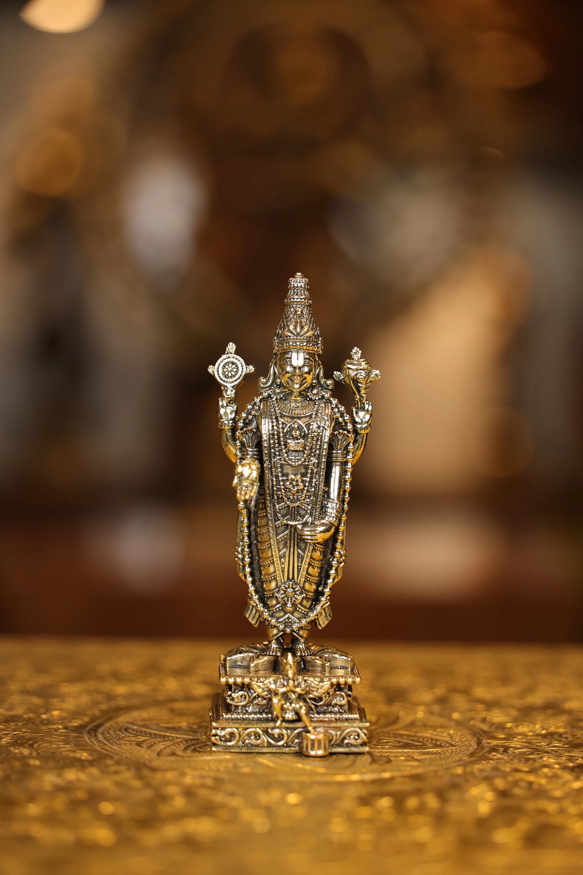 5.5″ Balaji Standing with Garudan Square Base | Super Fine Brass | Polished Finish