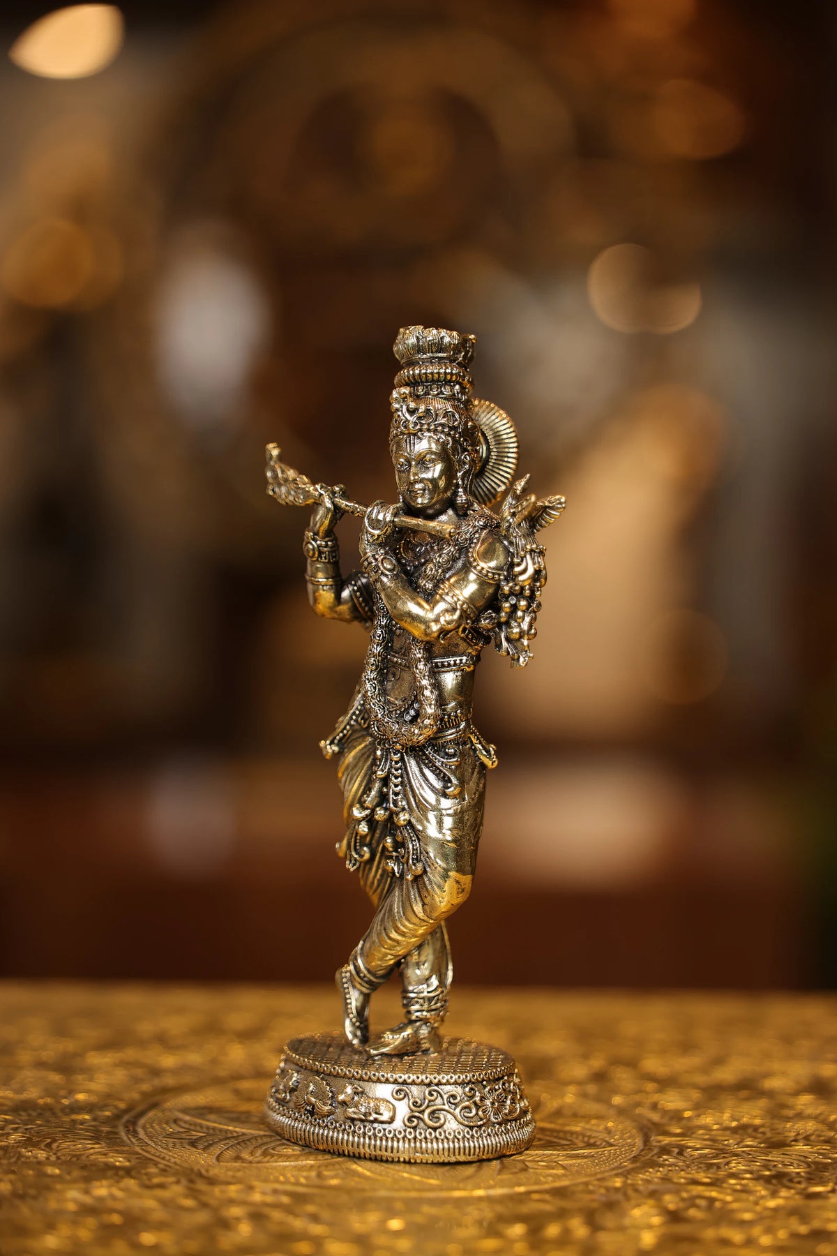 7″ Flute Krishna Round Base | Super Fine Brass | Polished Finish — view 3