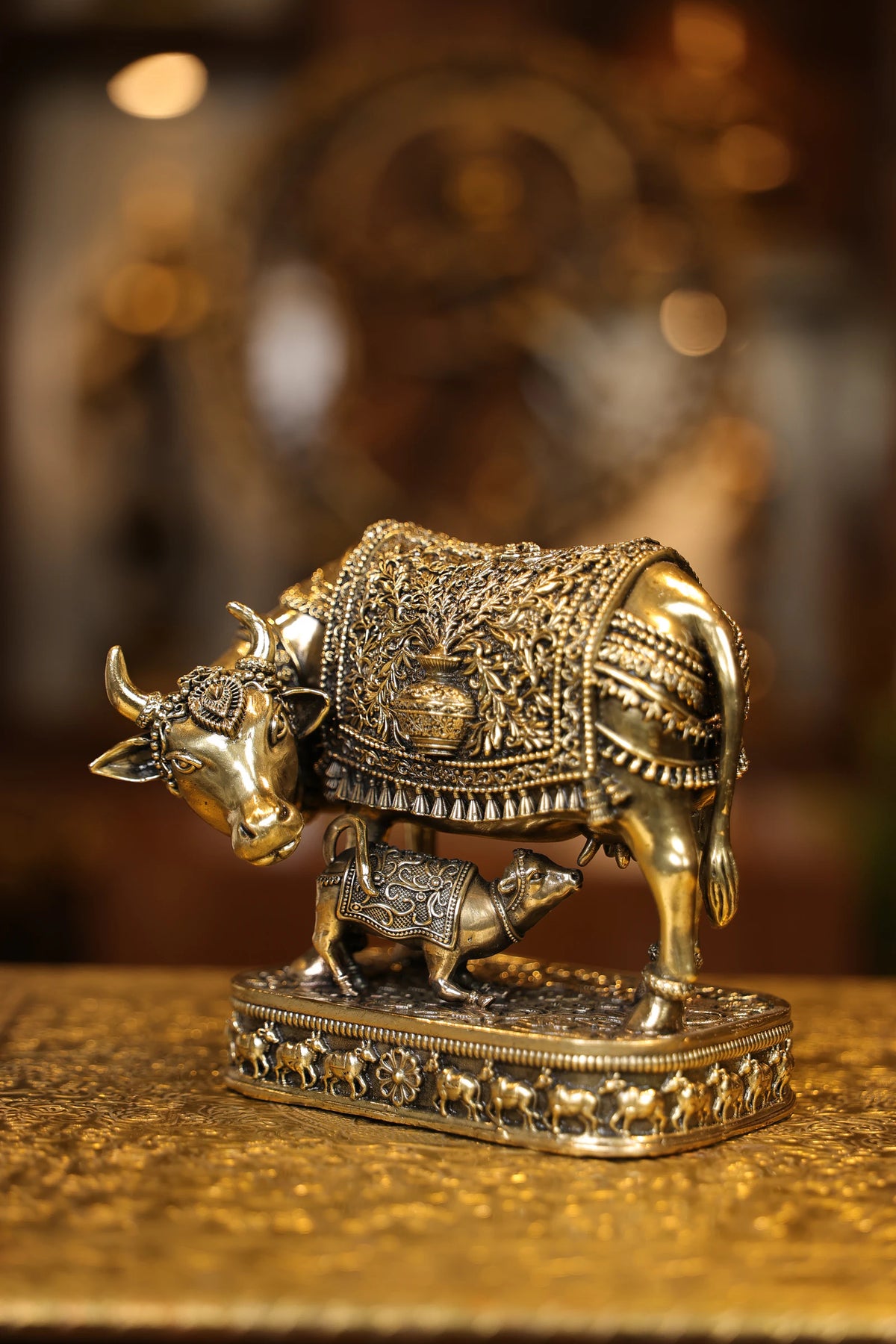 6″ Cow with Calf | Super Fine Brass | Polished Finish — view 3