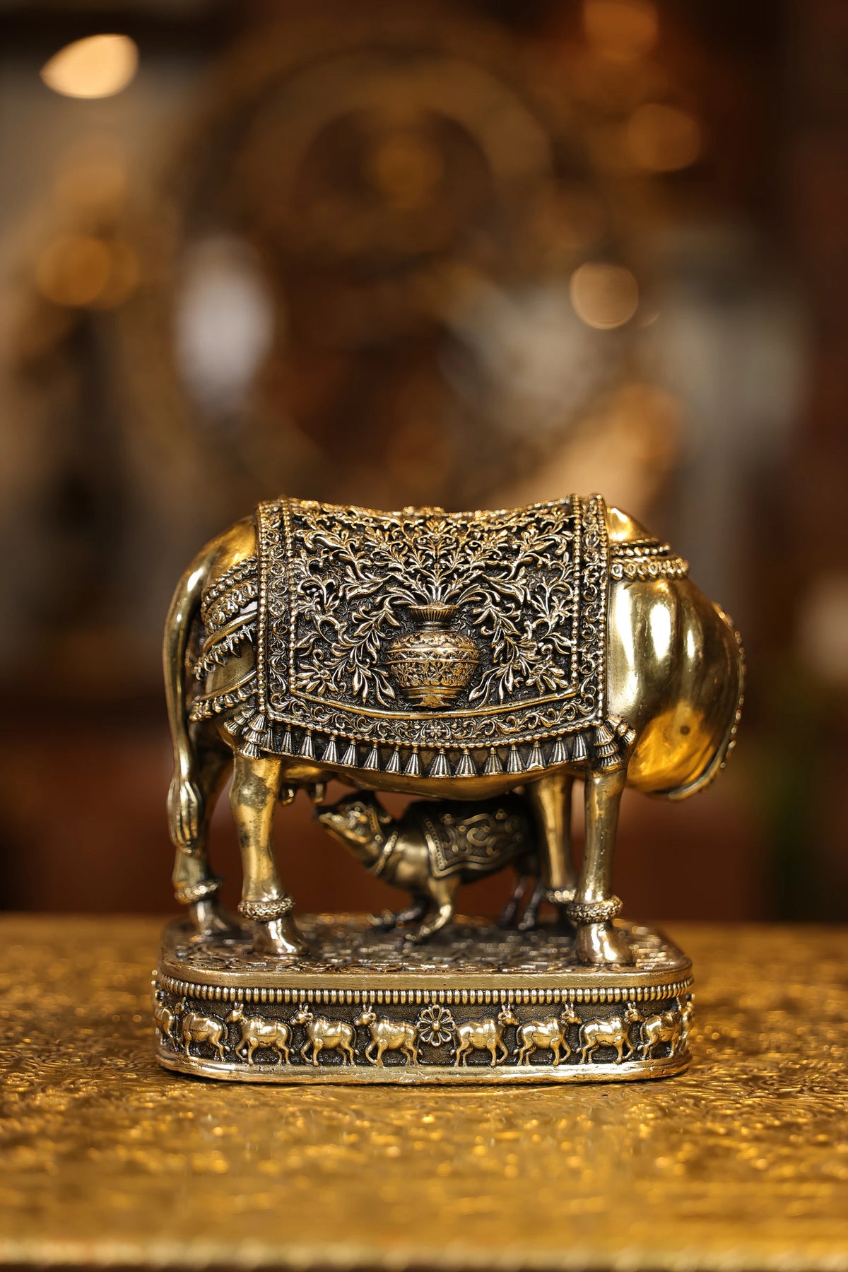 6″ Cow with Calf | Super Fine Brass | Polished Finish — view 5