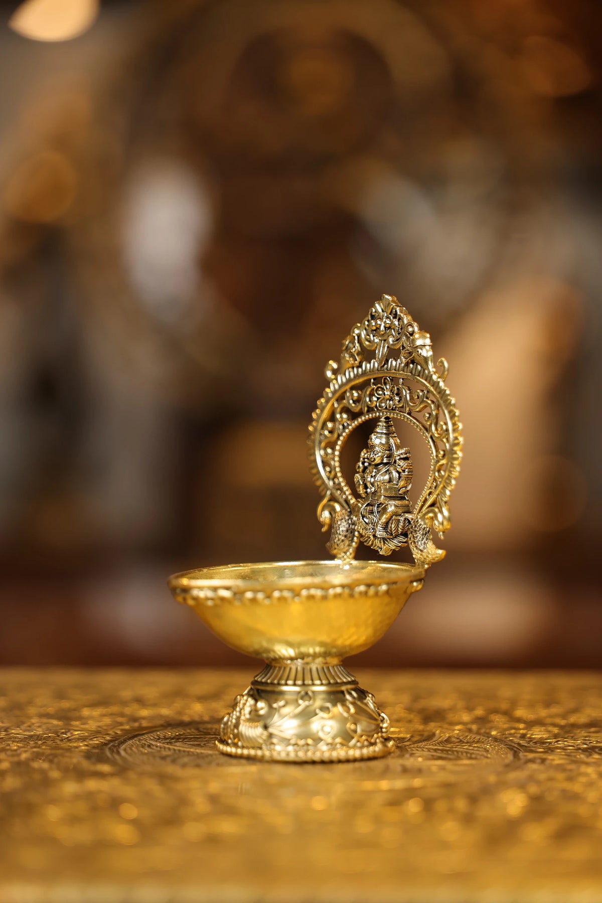 5.5″ Lakshmi Arch Lamp | Super Fine Brass | Polished Finish — view 3