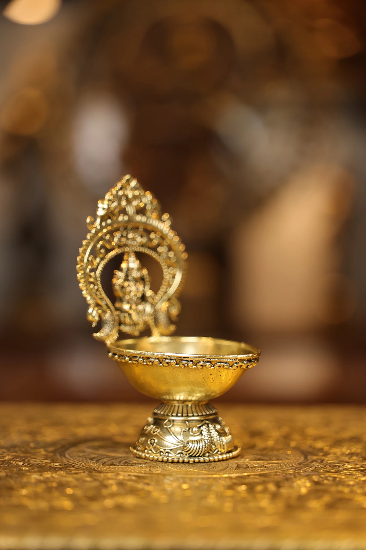 5.5″ Lakshmi Arch Lamp | Super Fine Brass | Polished Finish — view 5
