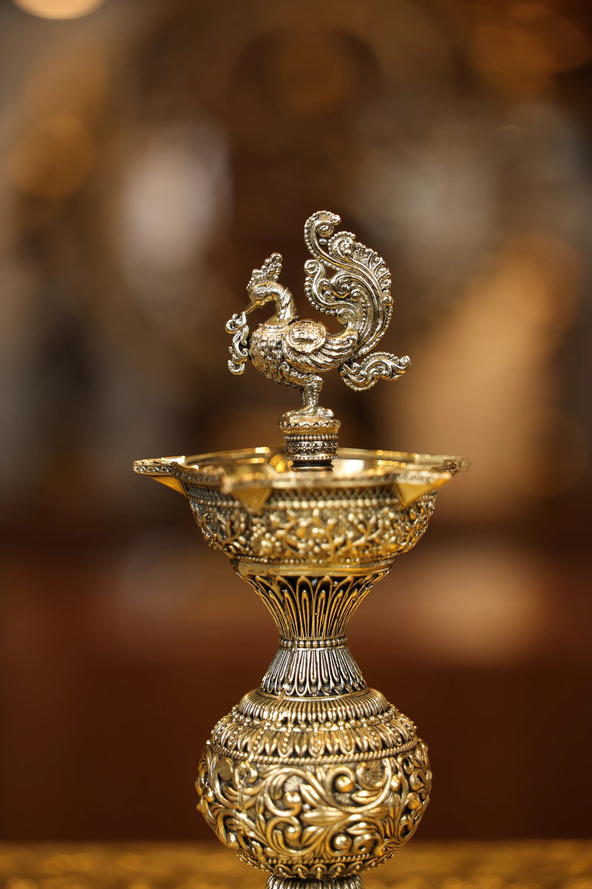 8.5″ Annam 5 Face Kuttuvillaku Pair | Super Fine Brass | Polished Finish — view 3