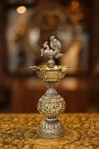 8.5″ Annam 5 Face Kuttuvillaku Pair | Super Fine Brass | Polished Finish — view 6