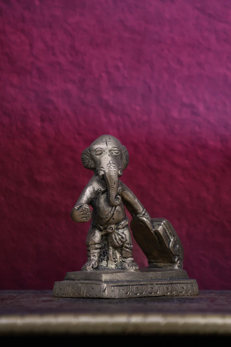 3″ Suitcase Ganesha (Modern) | Handcrafted Brass | Brass Finish