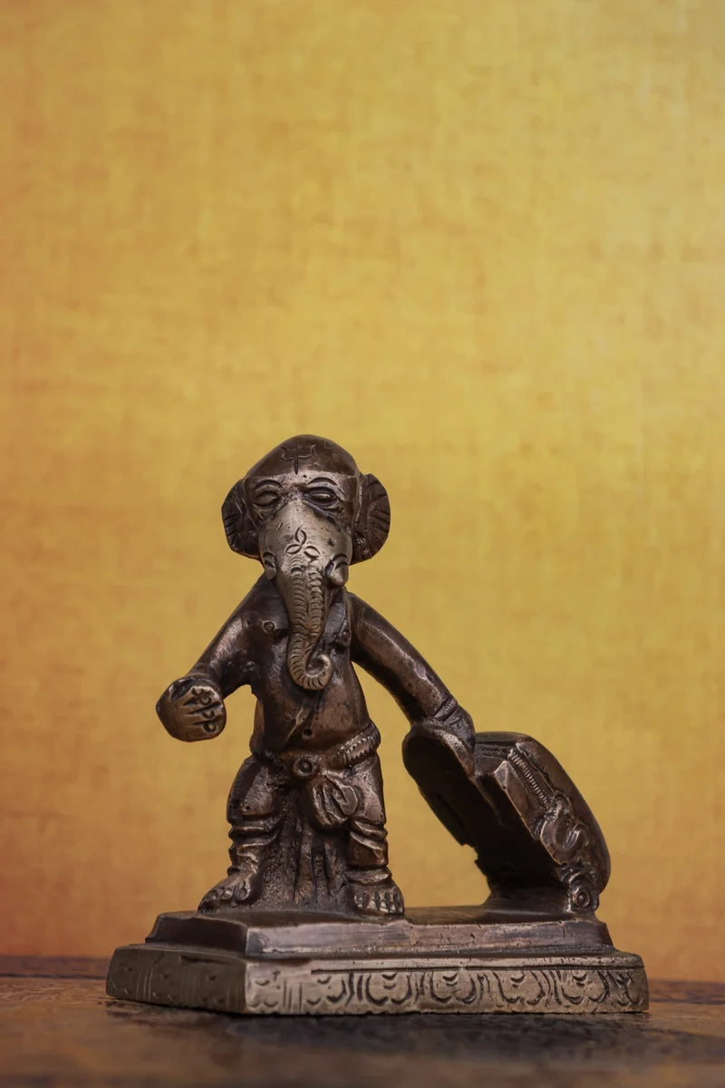 3″ Suitcase Ganesha (Modern) | Handcrafted Brass | Antique Brown Finish