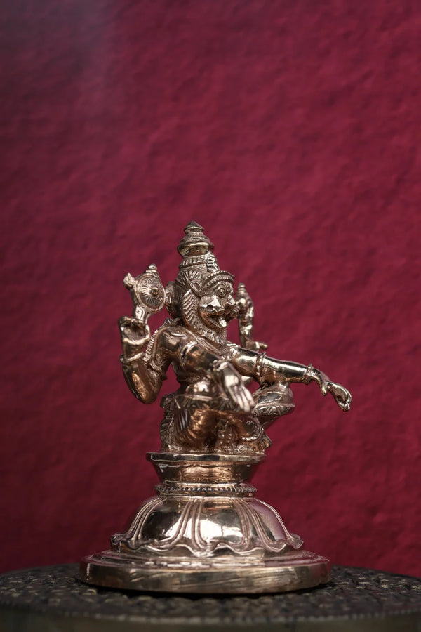 4″ Yoga Narasimha | Handcrafted Panchaloha | Polished Finish dimensions