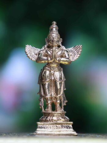 4″ Standing Garuda in Anjali Mudra | Handcrafted Panchaloha