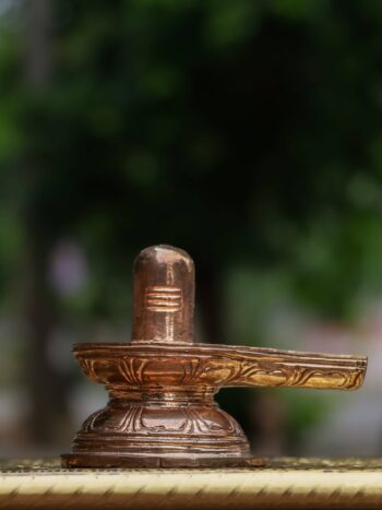 2.5″ Chola-Style Shiva Lingam | Handcrafted Panchaloha