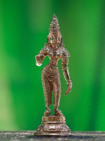 4″ Parvathi Devi Idol | Handcrafted Panchaloha